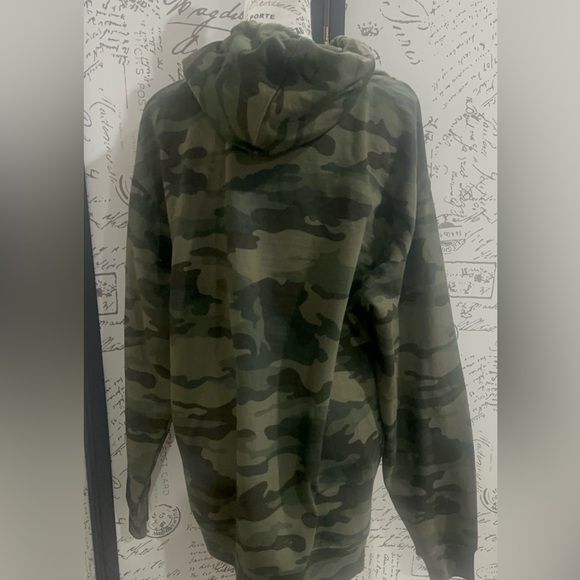 Mitchell & Ness HBCU Green Camouflage Hoodie - Picture 8 of 8